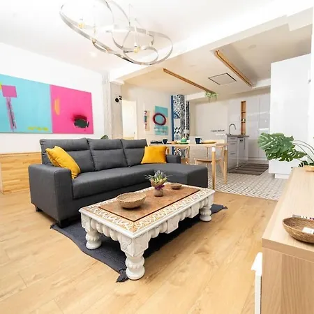 Amplio Piso De Diseno . 公寓 比戈