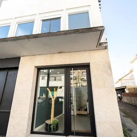 Amplio Piso De Diseno . Apartment *