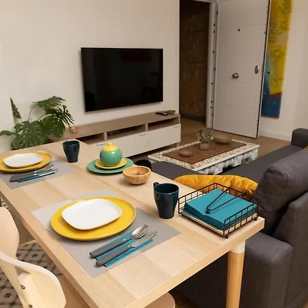 Amplio Piso De Diseno .