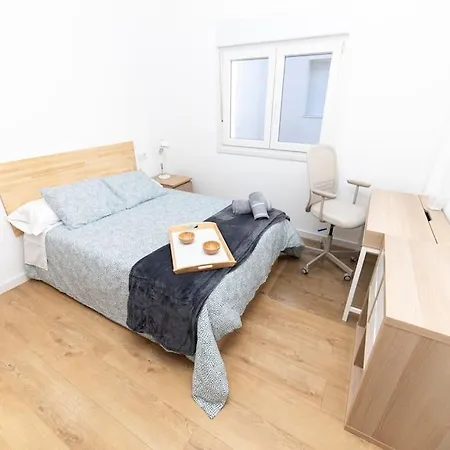 Amplio Piso De Diseno . *